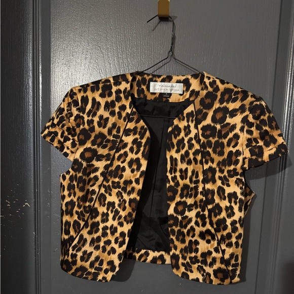 Tahari Leopard Print Jacket - Picture 1 of 1
